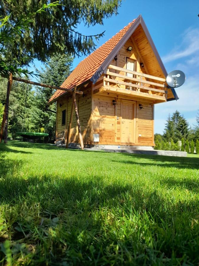 Tisina Tare Villa บายินา บาชตา ภายนอก รูปภาพ